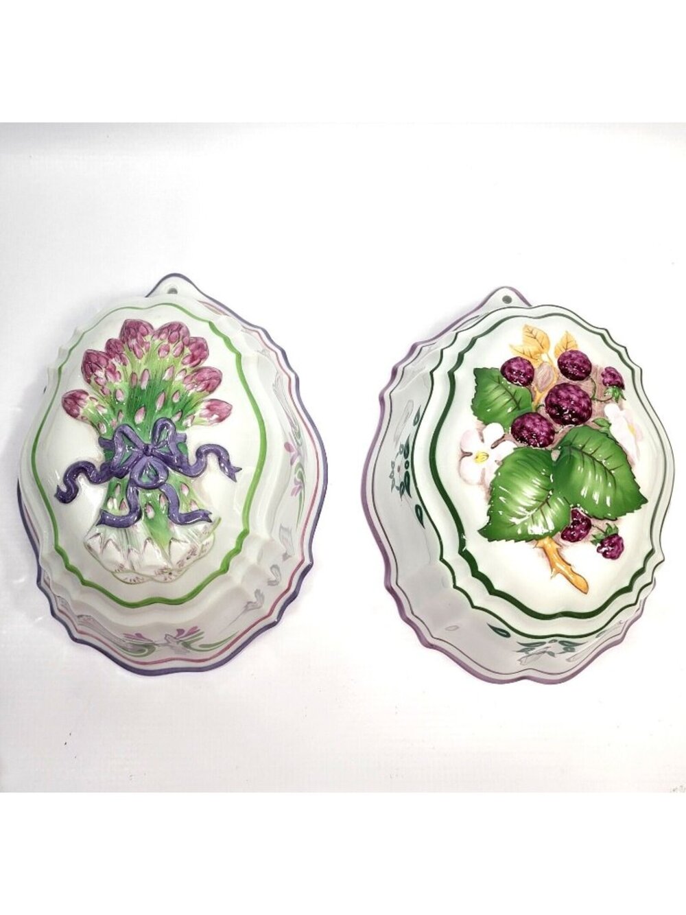 2 Le Gordon Bleu Franklin Mint Porcelain Mold Wall Decor Raspberries Asparagus
